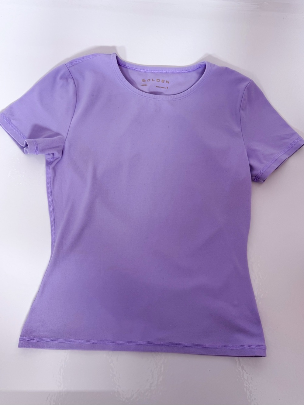 Aritzia TNA Golden Lilac Activewear Tee Size Small